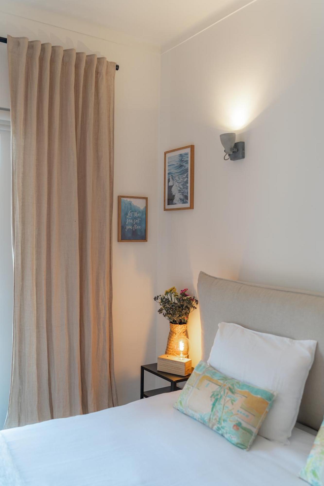 Surf Guesthouse - 7Min Walk To The Beach Pataias Esterno foto